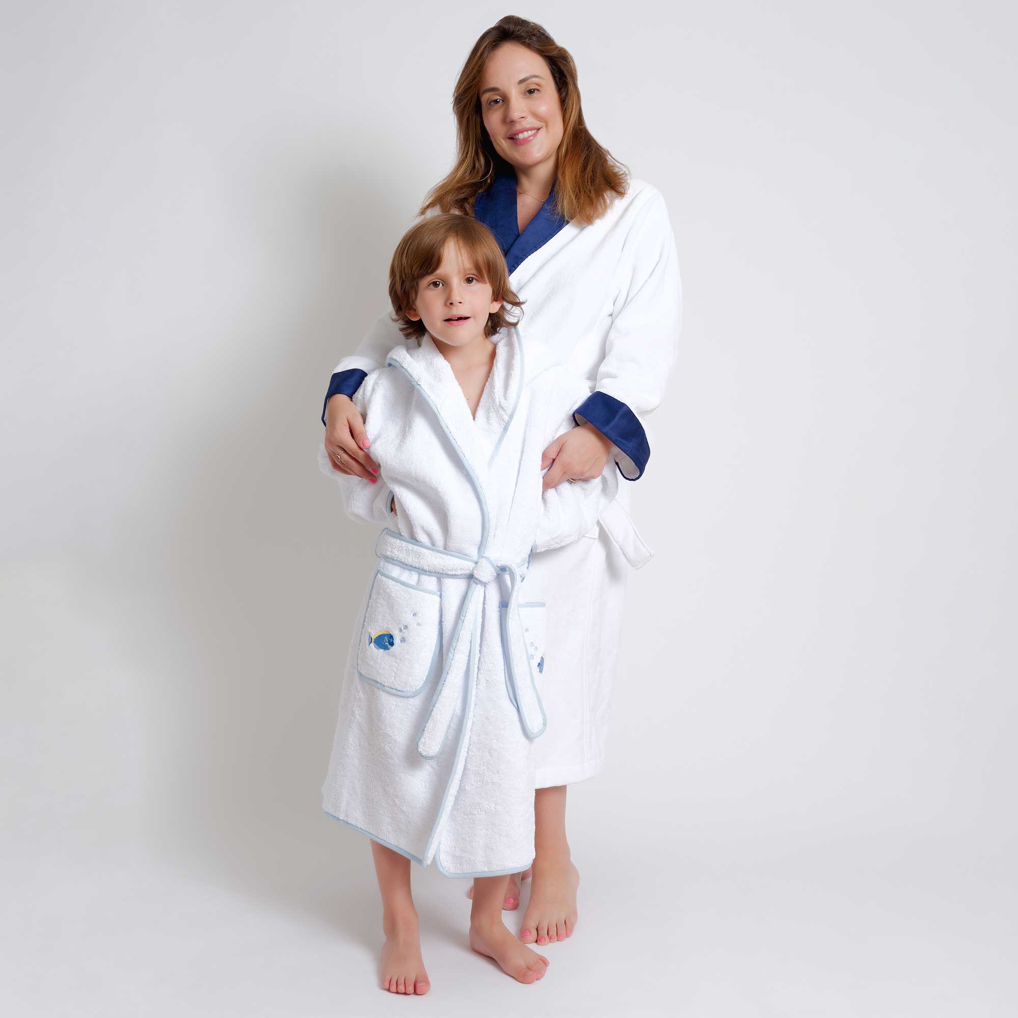 Bath Collection - Venezia White & Border Navy Sateen