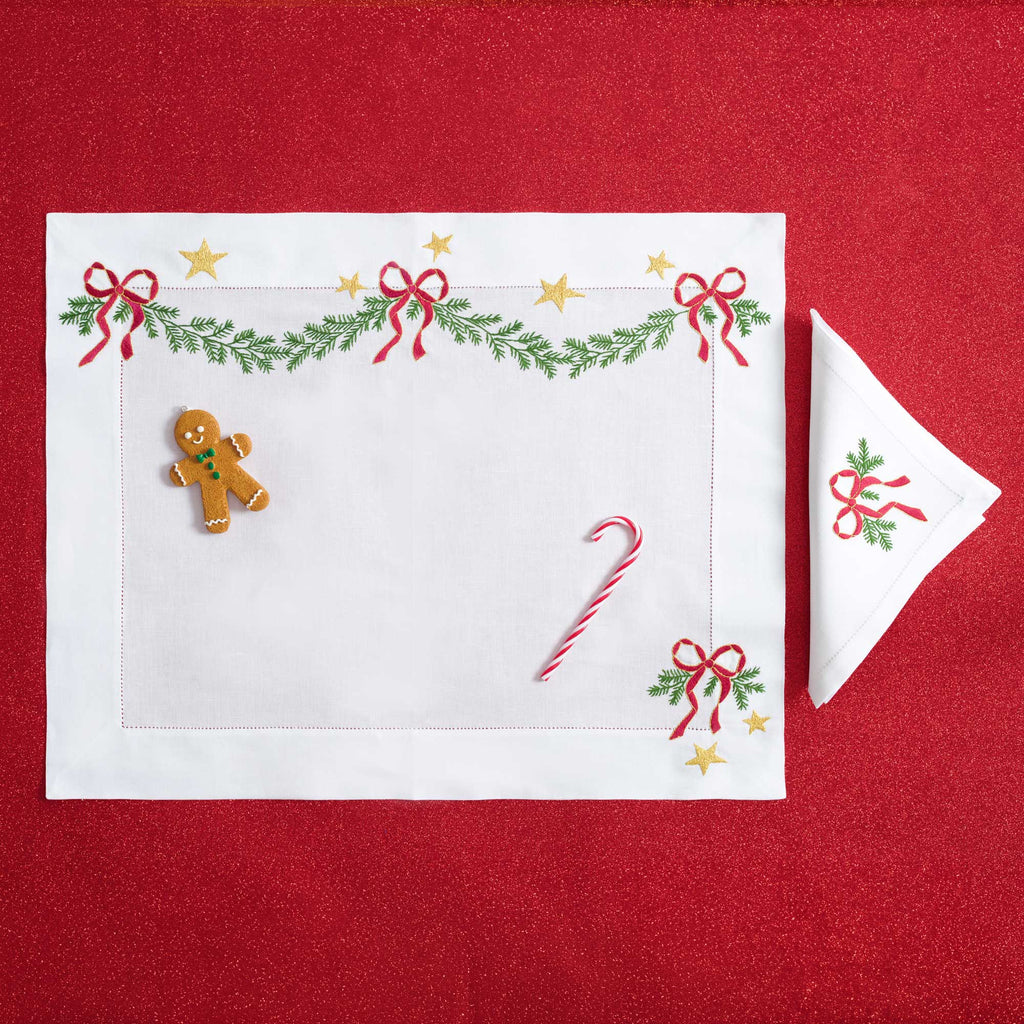 Table - Placemat - Christmas Wreath (Hand Embroidered)