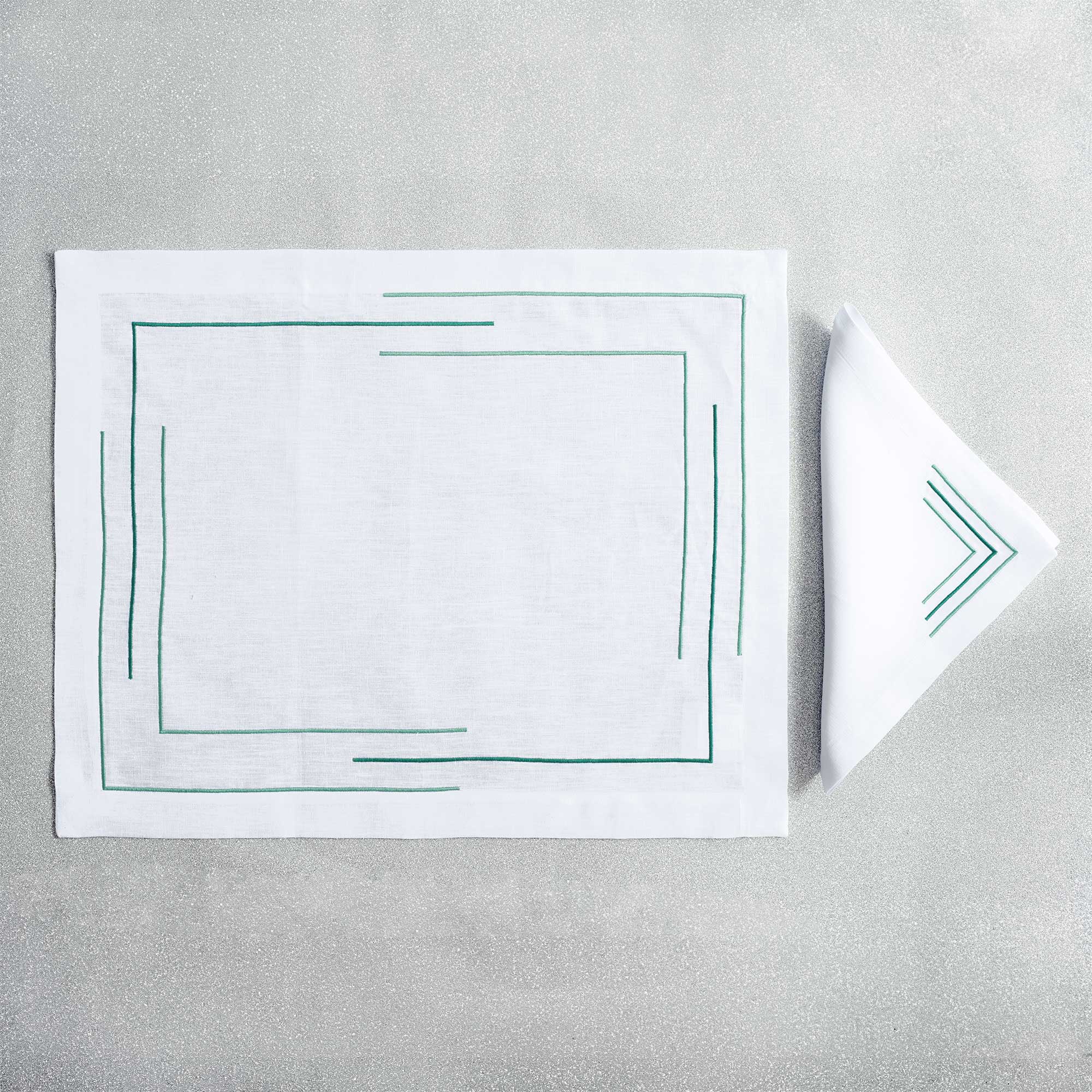 Table - Placemat - Abstract Lines