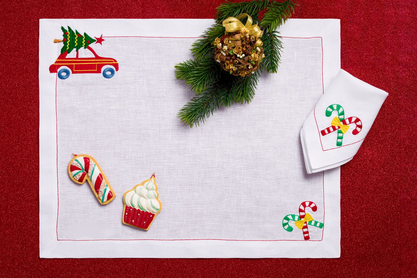 Christmas Joy (Hand Embroidered) (Placemat+Napkin)