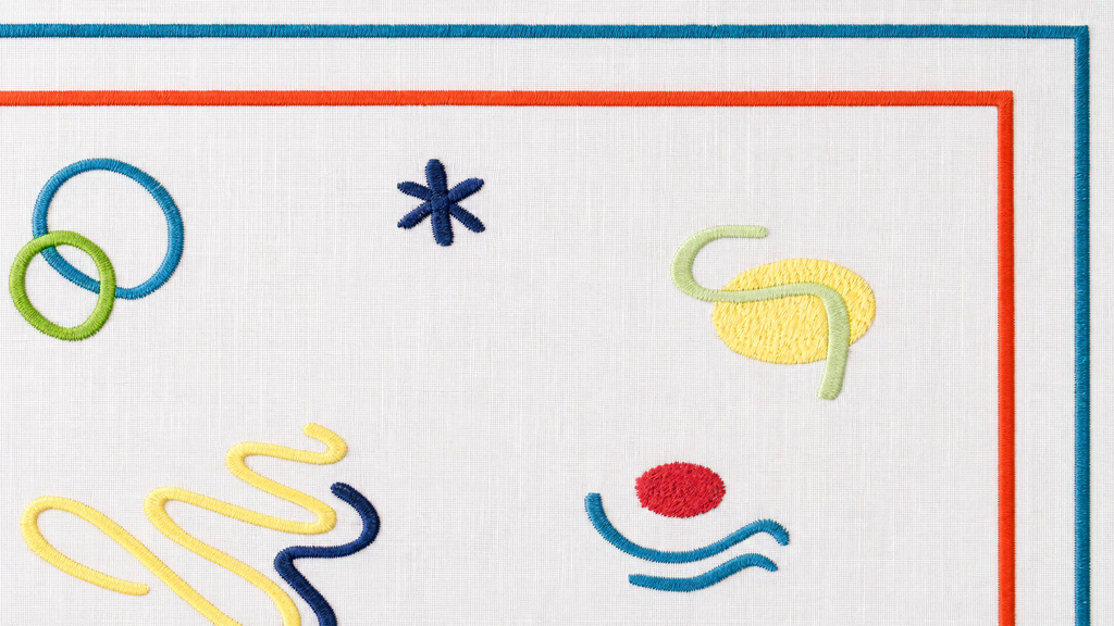 Confetti Coloré (Placemat + Napkin) — hand-embroidered Italian linen placemat & napkin set | Maison Alia