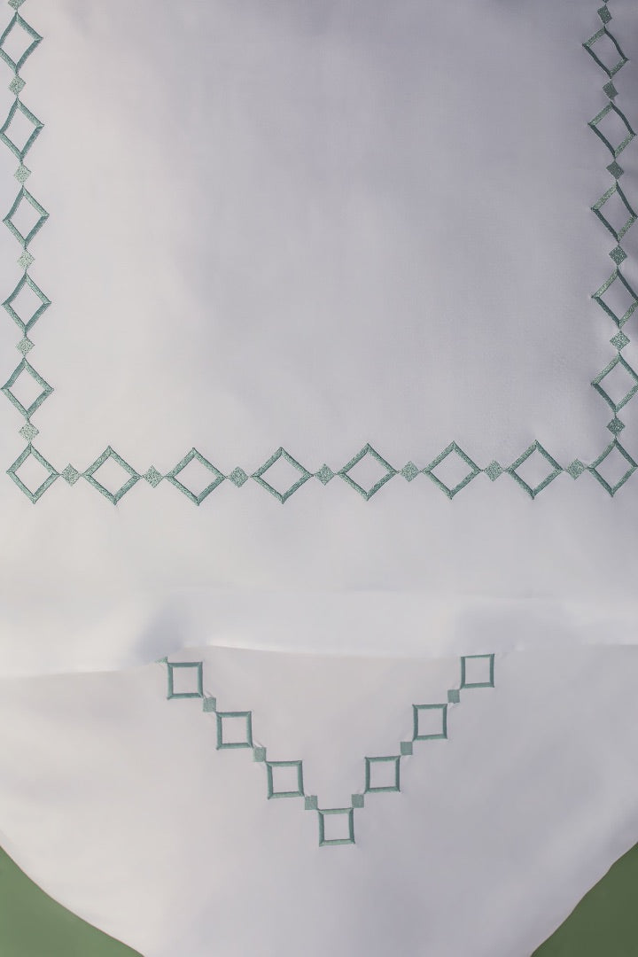 Losanges Verts — embroidered bed linen set | Maison Alia