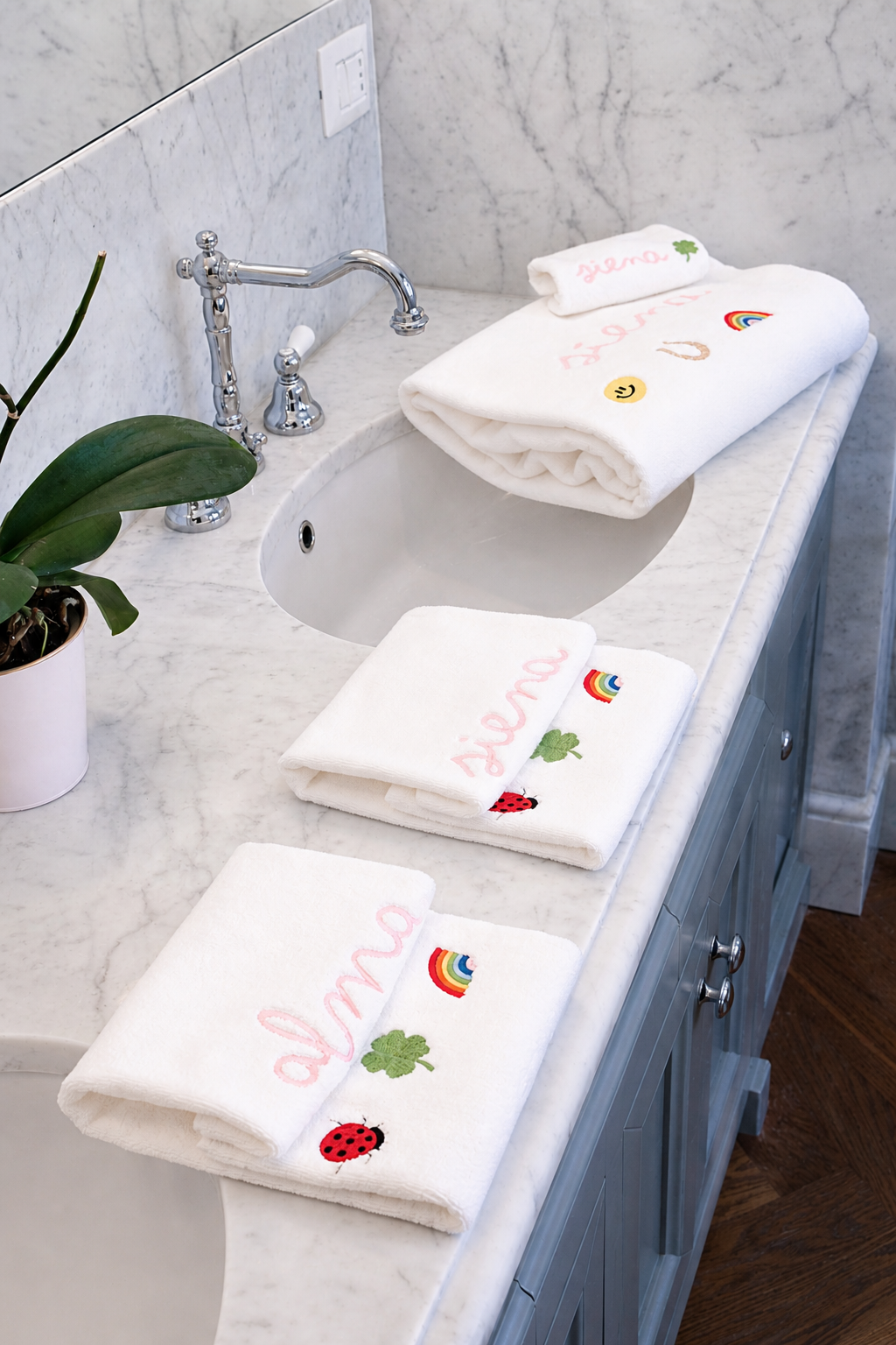 Lucky Charms kids bath set towels detail — Maison Alia
