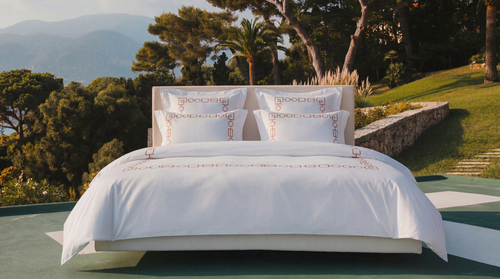 Carrés et Cercles Dorés — embroidered bed linen set | Maison Alia