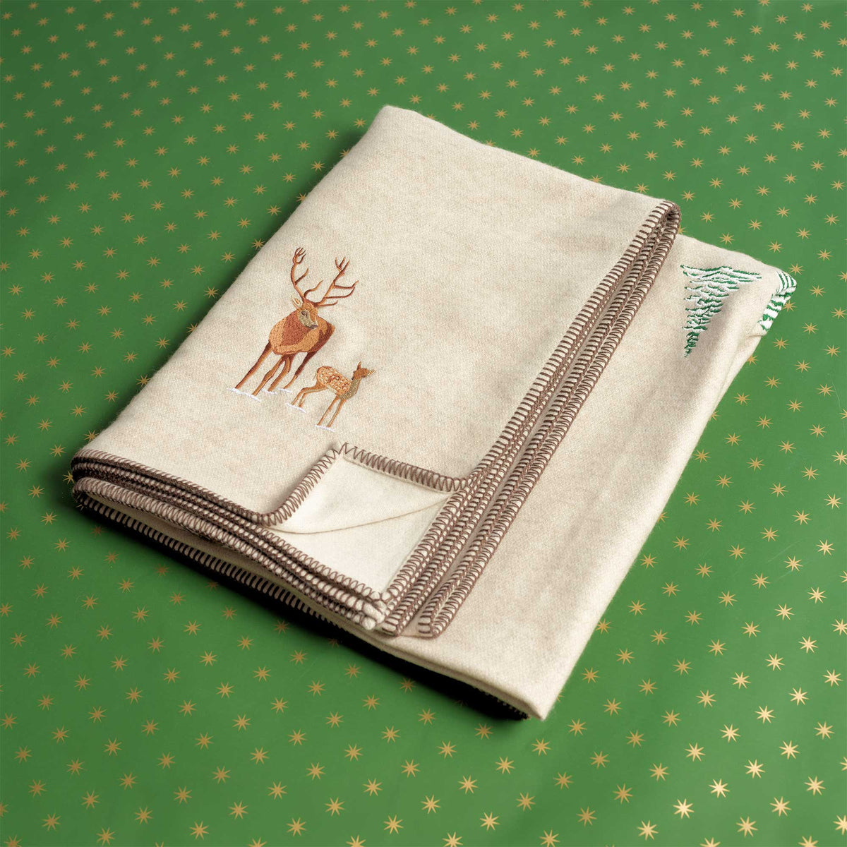 Pure cashmere throw whipstitch border detail — Maison Alia