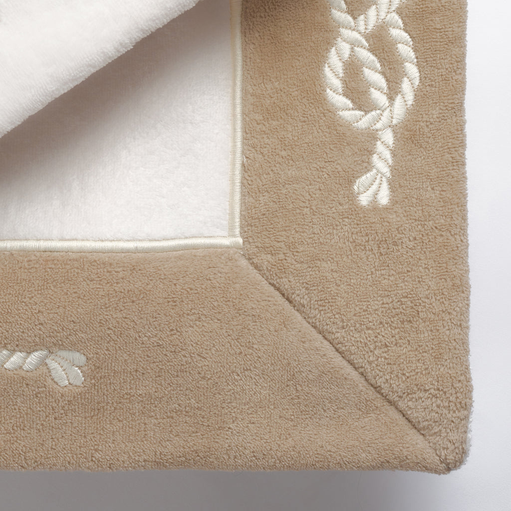 Noeud Marin beach towel embroidery detail — Maison Alia