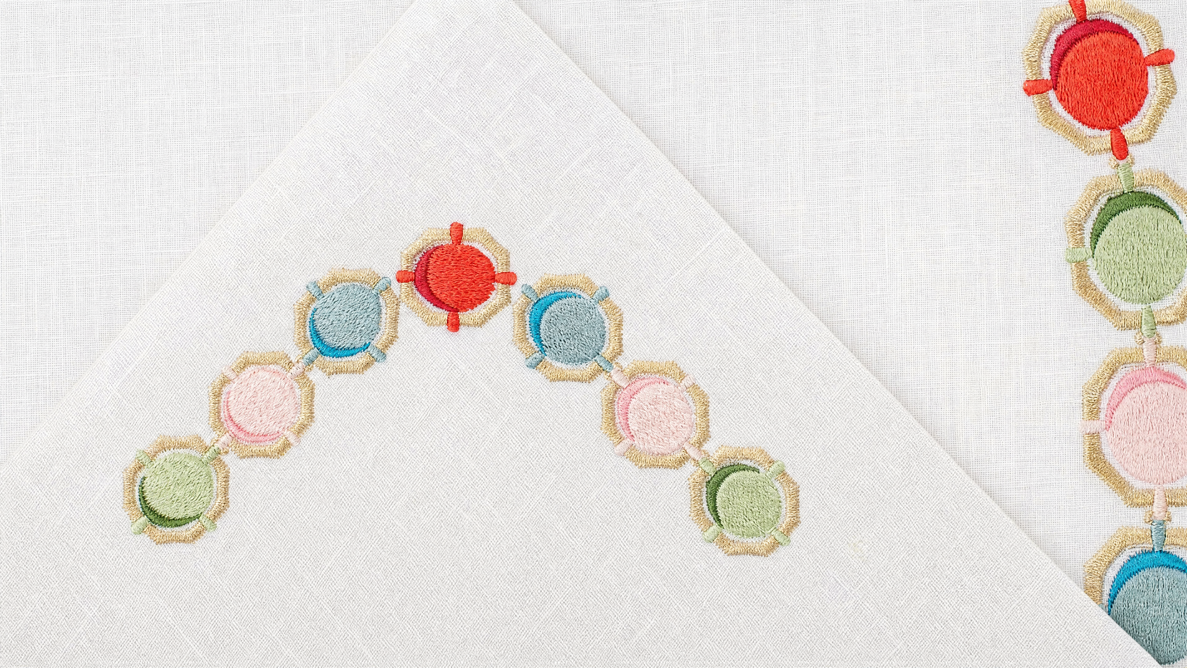 Perles Colorées (Placemat + Napkin)