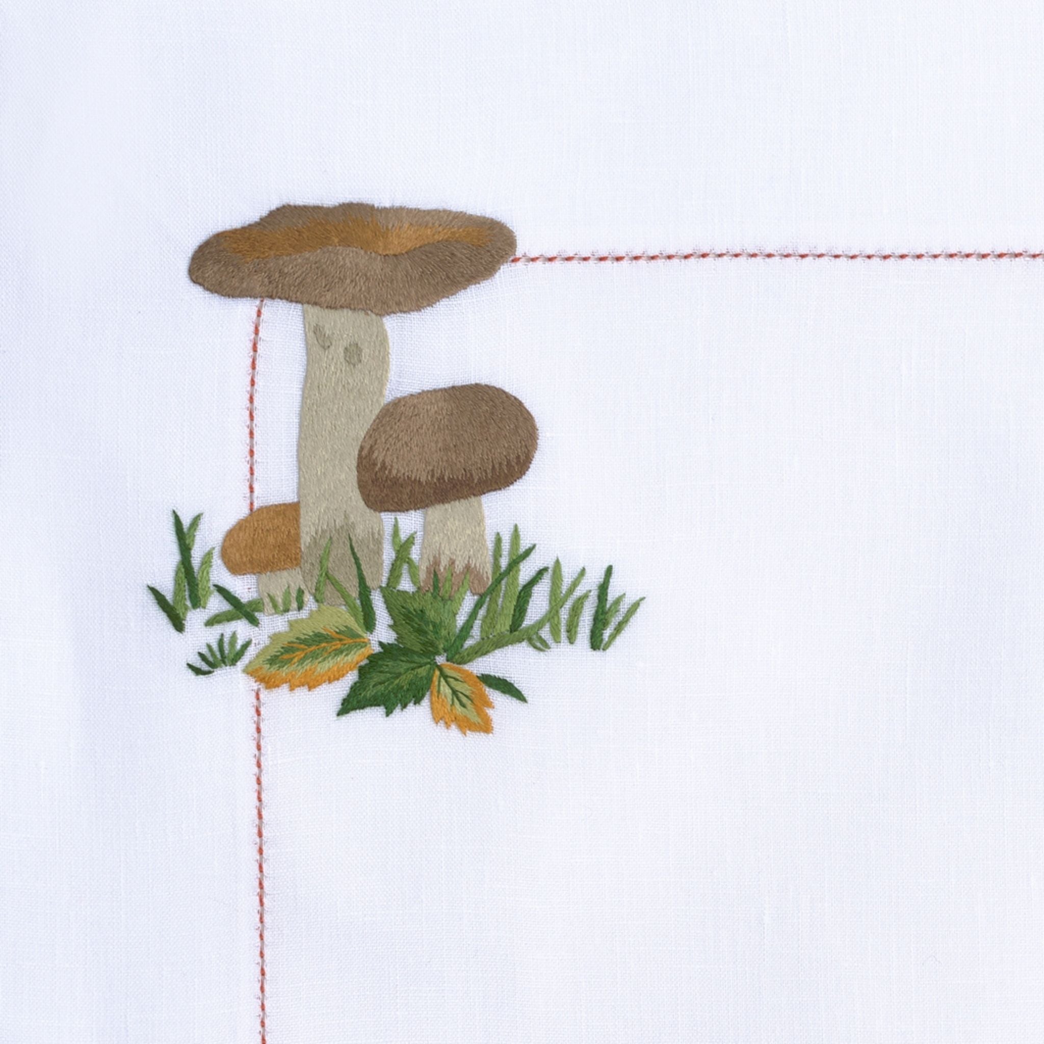 Table - Placemat - Champignons (Hand Embroidered)