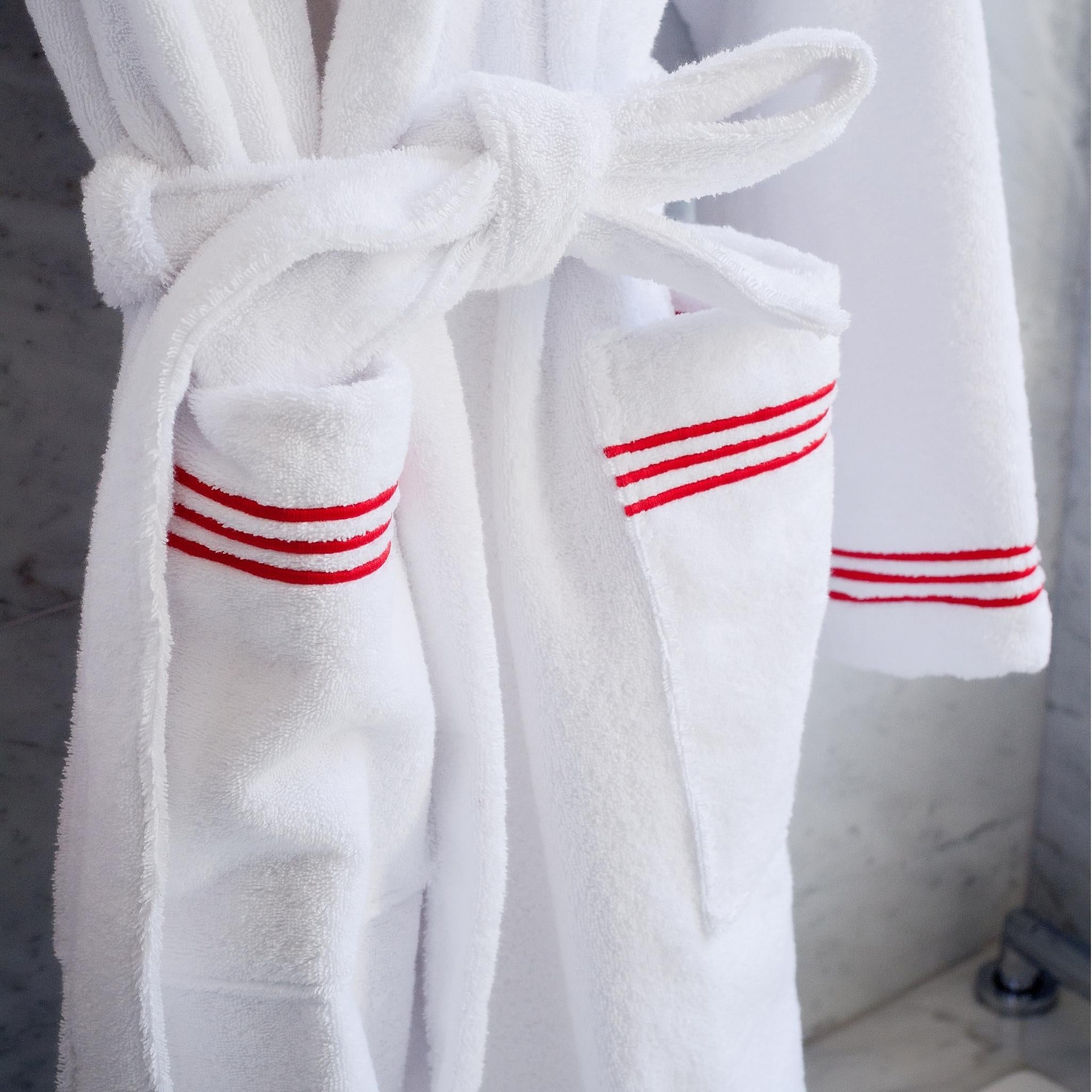 Bath Collection - 3 Bourdon (Red)