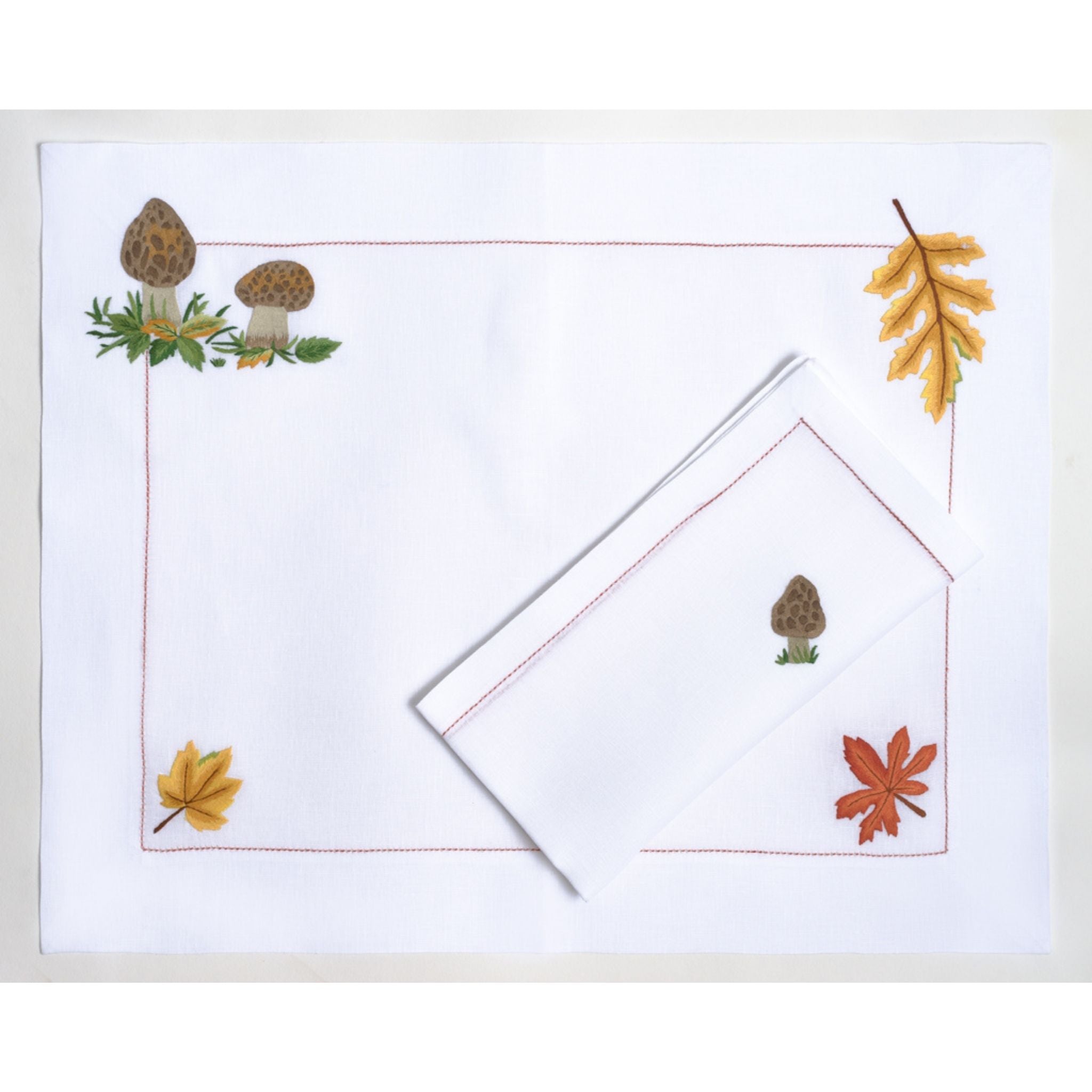 Table - Placemat - Champignons (Hand Embroidered)
