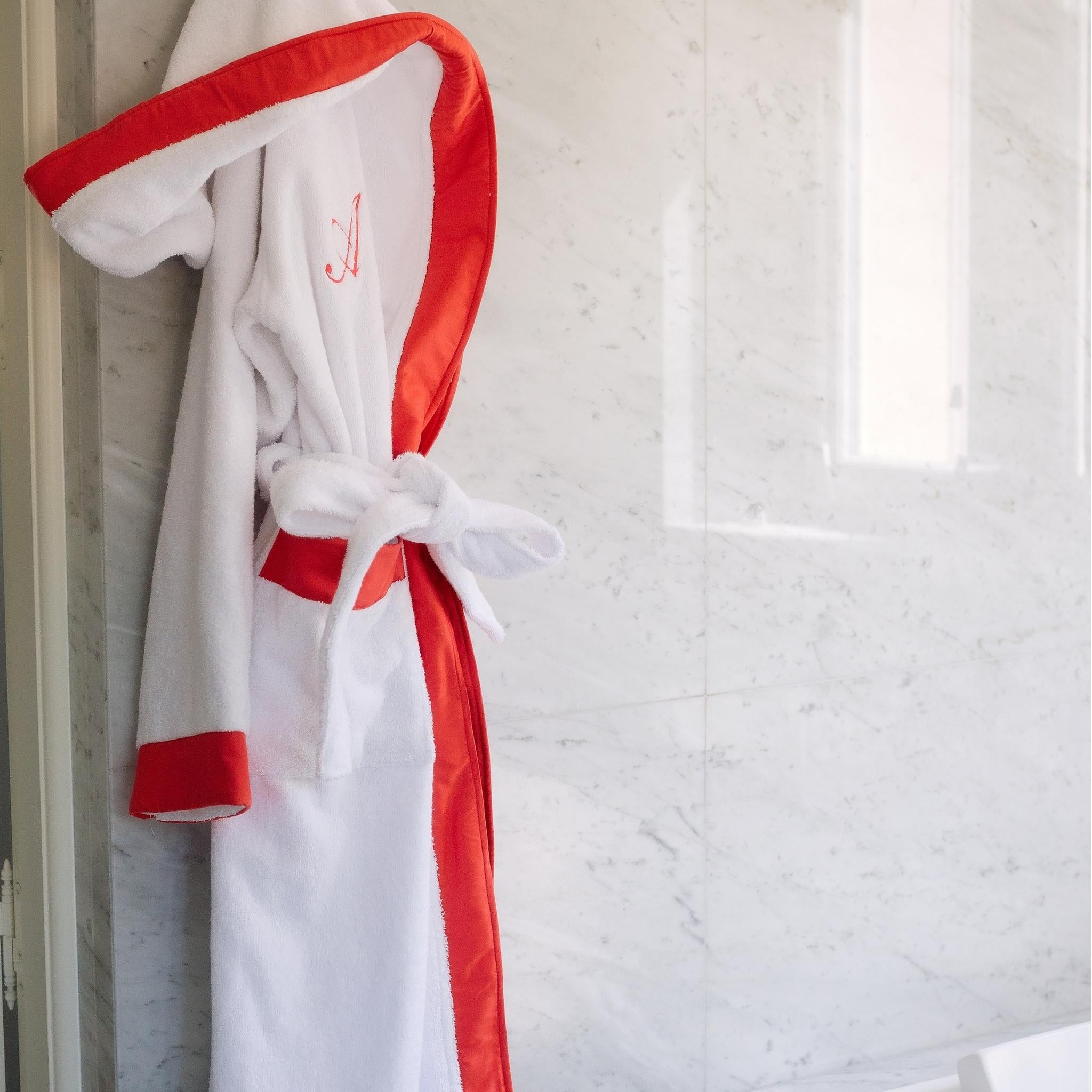 Bath Collection - Coral Sateen Border
