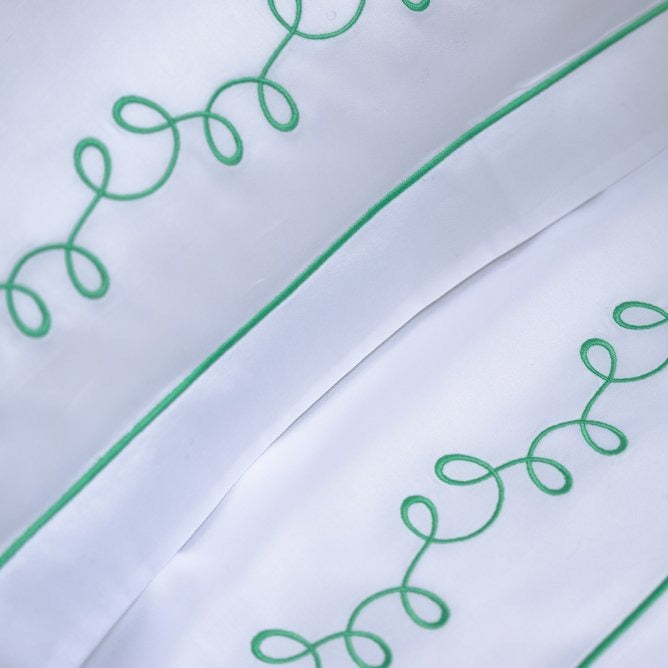 Scarabocchi embroidered children's bed set in Italian linen — Maison Alia